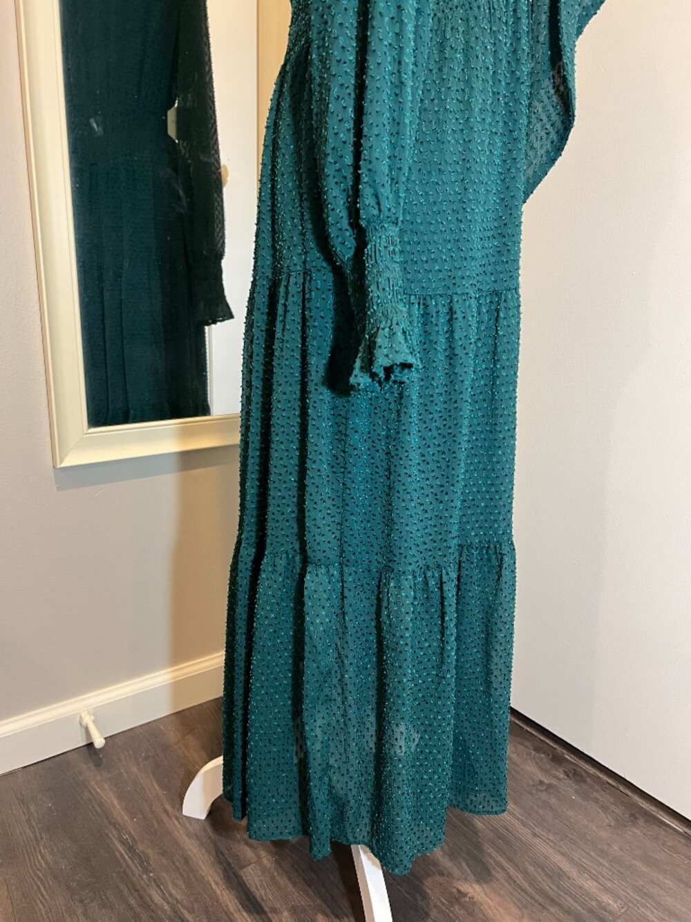 NWT RYEGRASS Emerald Green Clip Dot Long Sleeve Tie Neck Maxi Dress, Size Med - Picture 9 of 16
